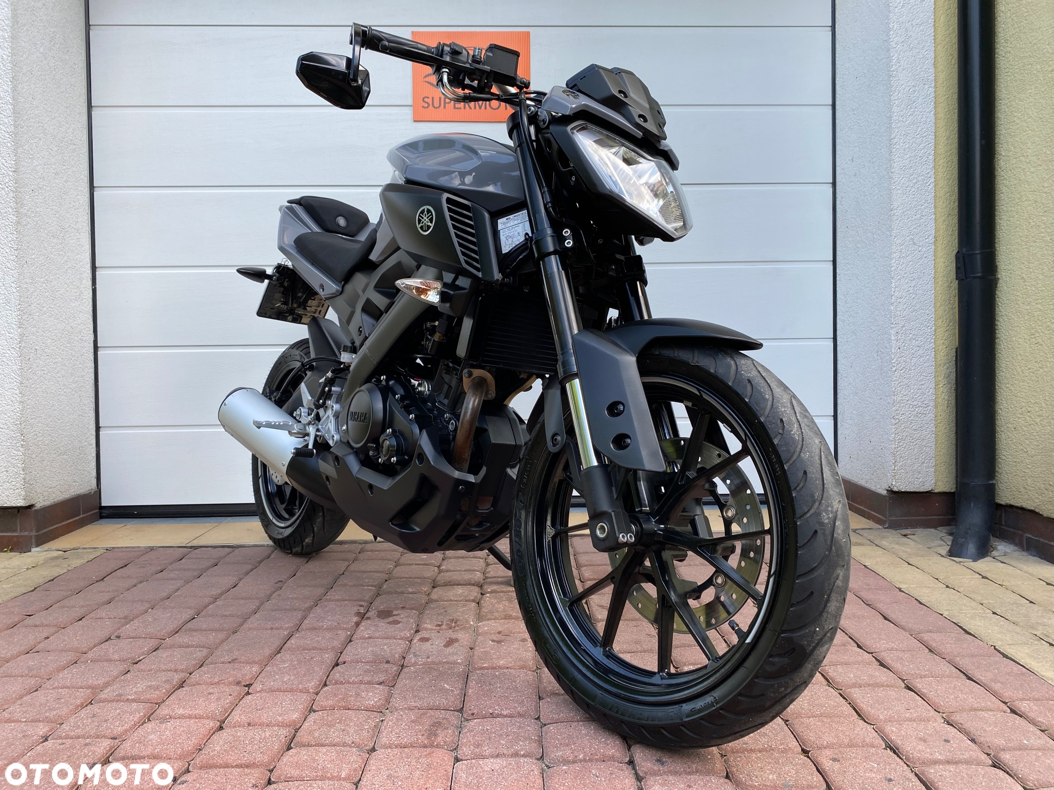 Yamaha MT - 4