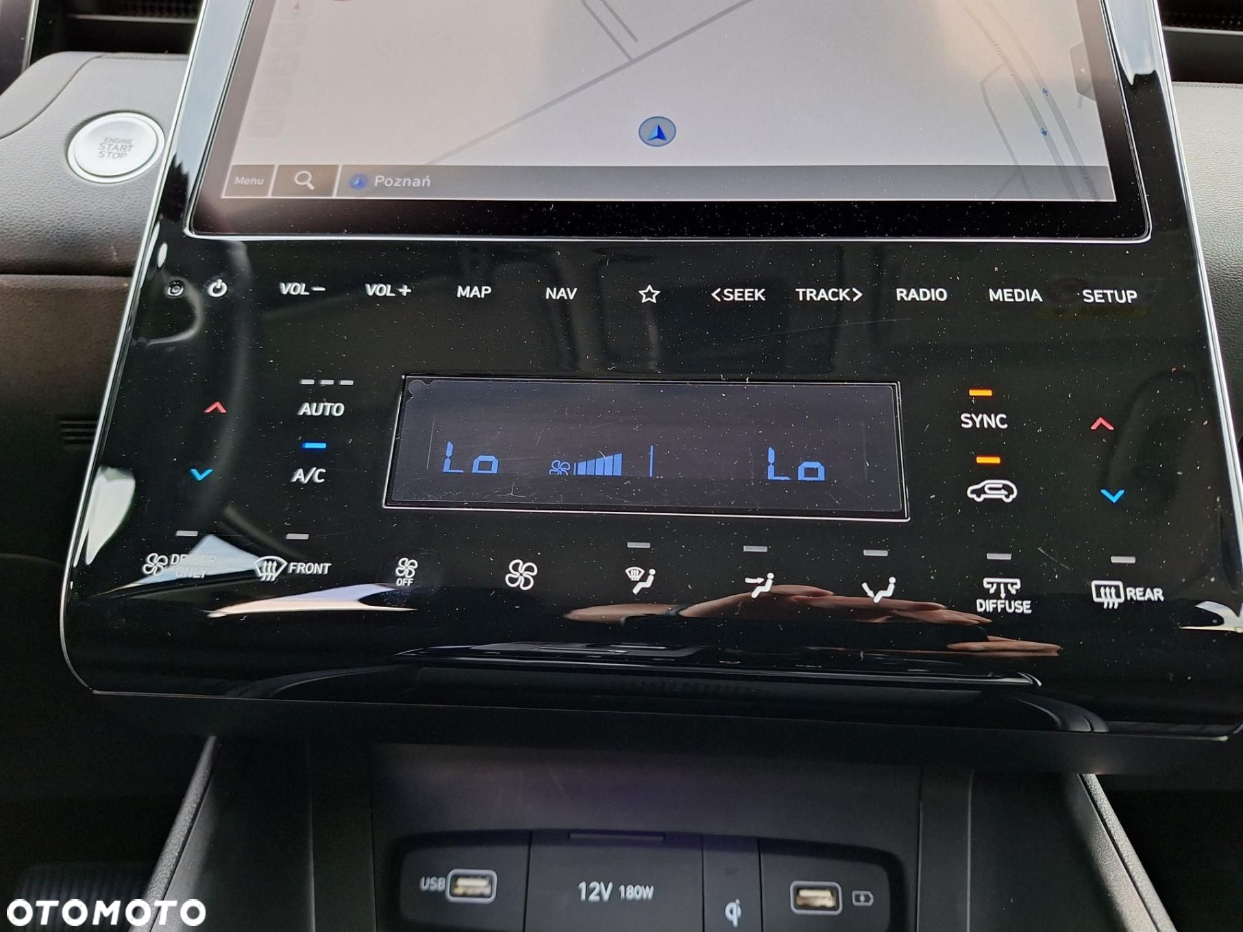 Hyundai Tucson 1.6 T-GDi HEV Executive 2WD - 24