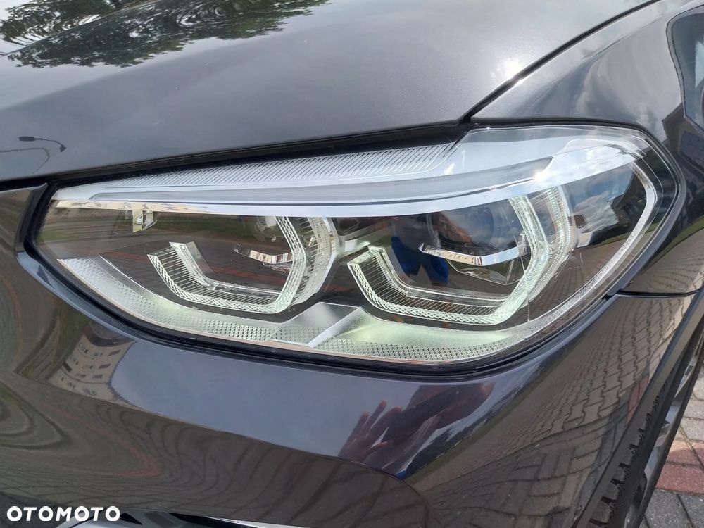 BMW X3 xDrive20d Luxury Line sport - 30