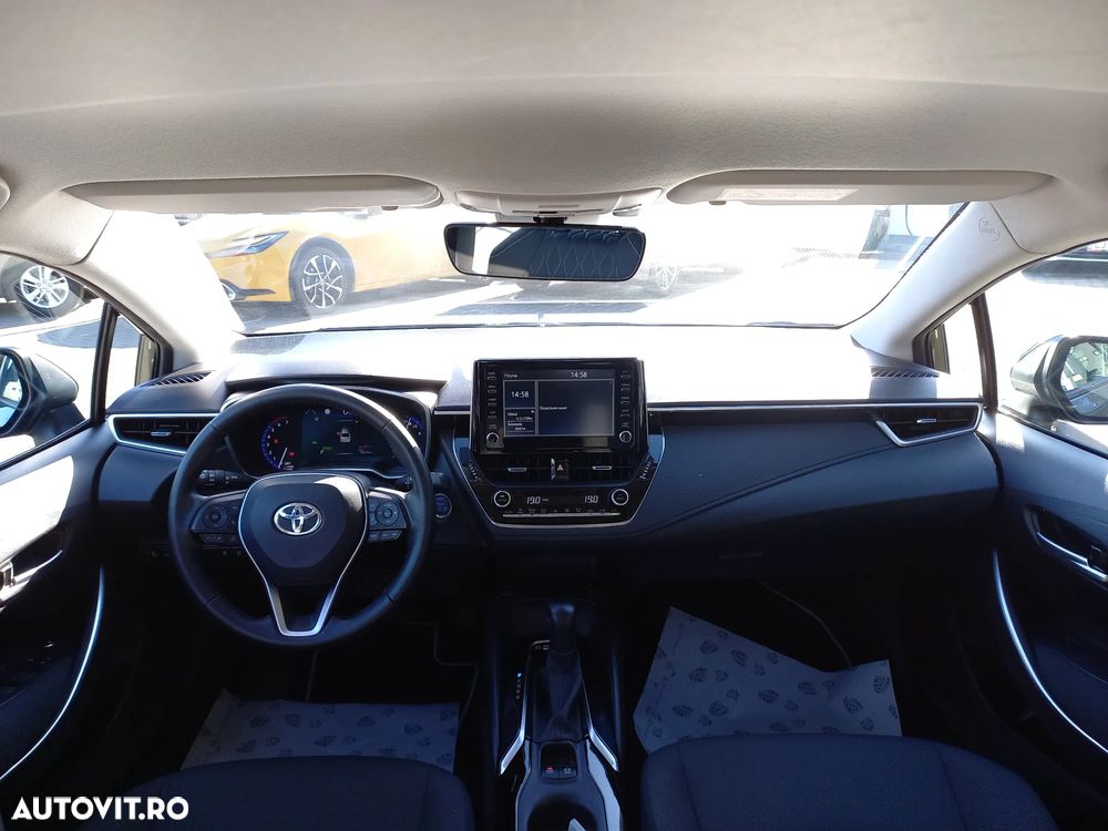 Toyota Corolla 1.8 HSD Dynamic - 12