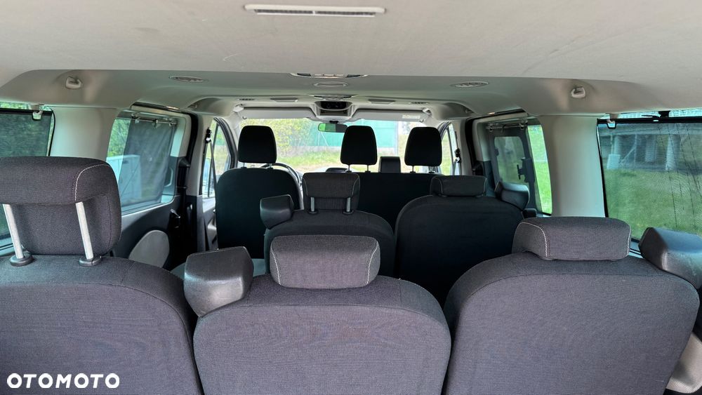 Ford Tourneo Custom - 10