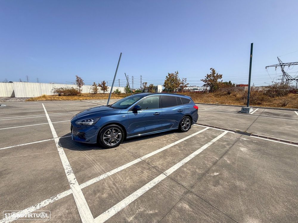 Ford Focus 1.0 EcoBoost S&S ST-LINE - 12