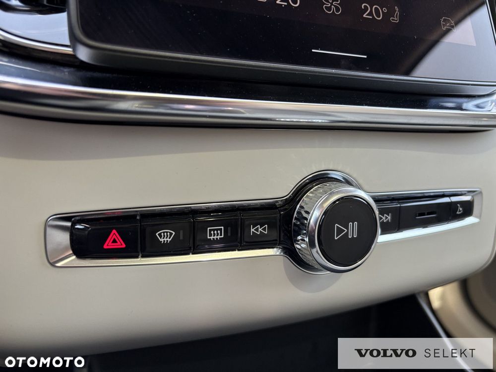Volvo XC 90 - 28