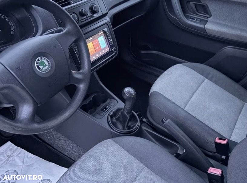 Skoda Fabia 1.2 HTP STYLE EDITION - 6