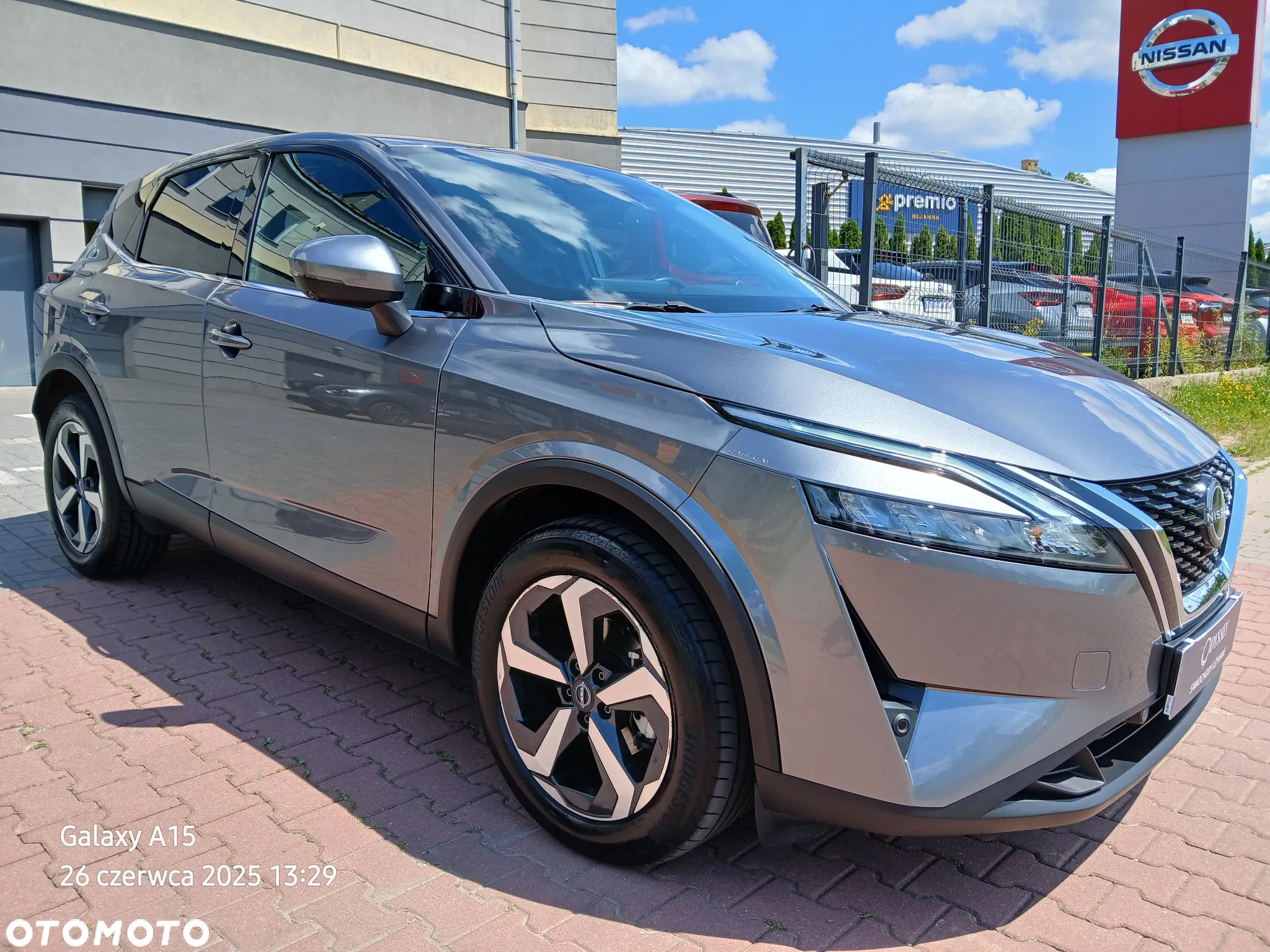 Nissan Qashqai - 2
