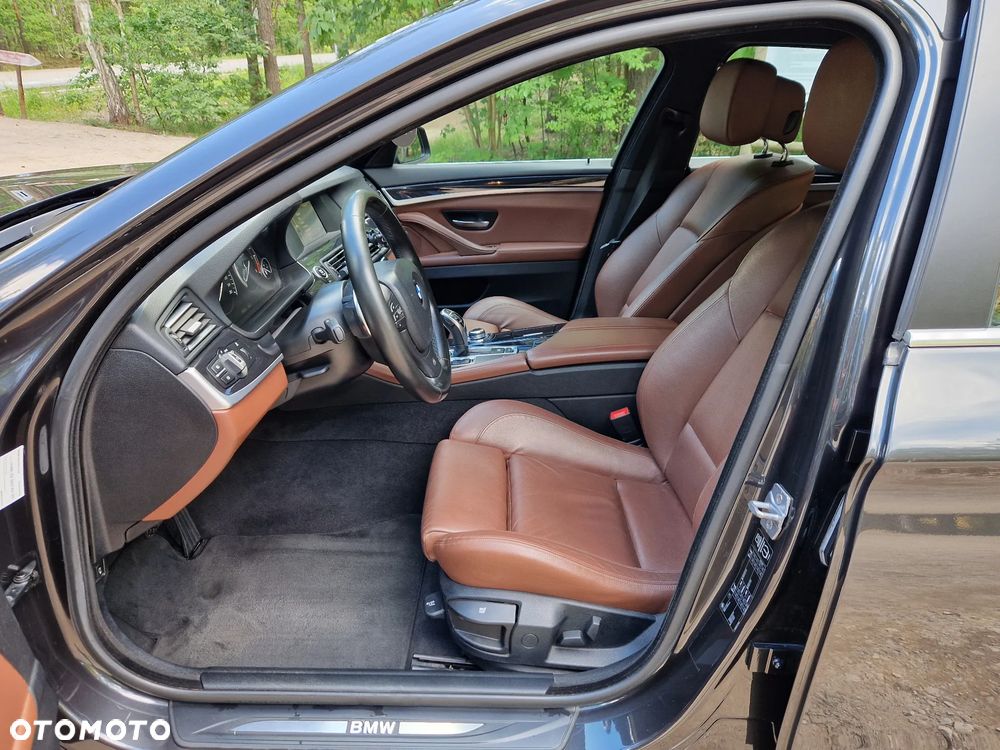 BMW Seria 5 520d Luxury Line - 20