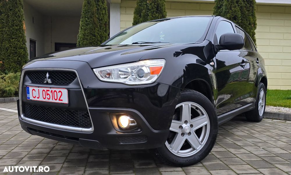 Mitsubishi ASX 1.8 DI-D 4WD Instyle - 1