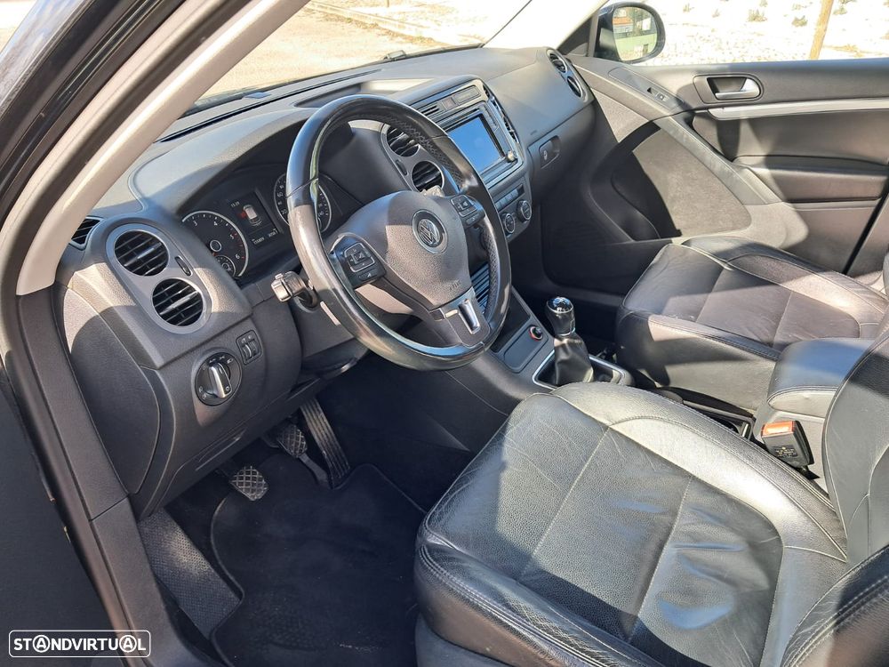 VW Tiguan 2.0 TDi Trend BlueMotion - 6