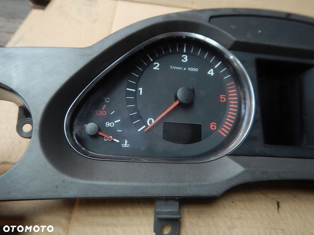 licznik zegary audi a6 c6 3.0 tdi 4f0920900l europa - 4