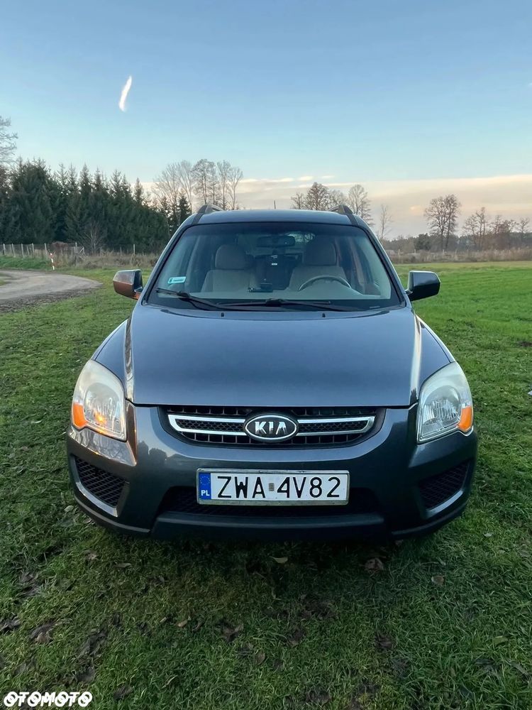 Kia Sportage 2.0 Tour - 4