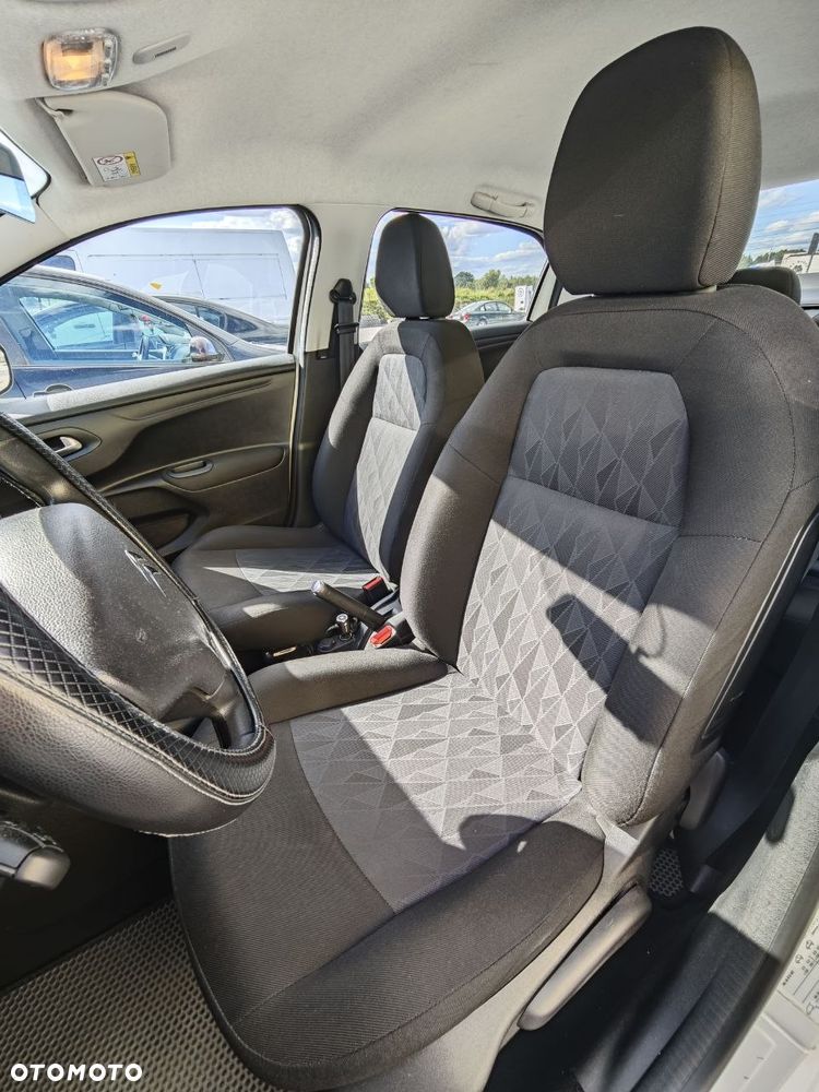 Citroën C-Elysée 1.6 BlueHDi MoreLife - 17