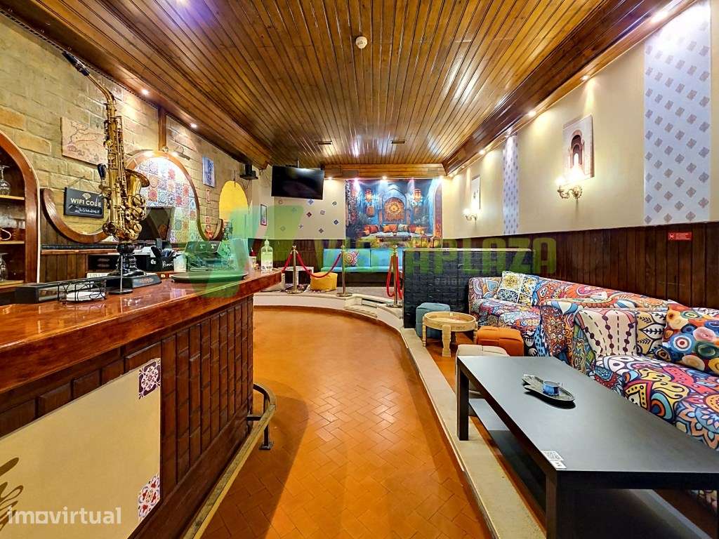 Trespasse de Bar em Portimão na Zona Ribeirinha com Alto Potencial - Grande imagem: 4/25