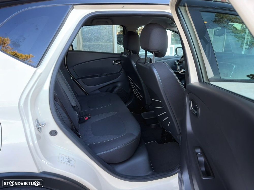 Renault Captur 1.5 dCi Exclusive - 21