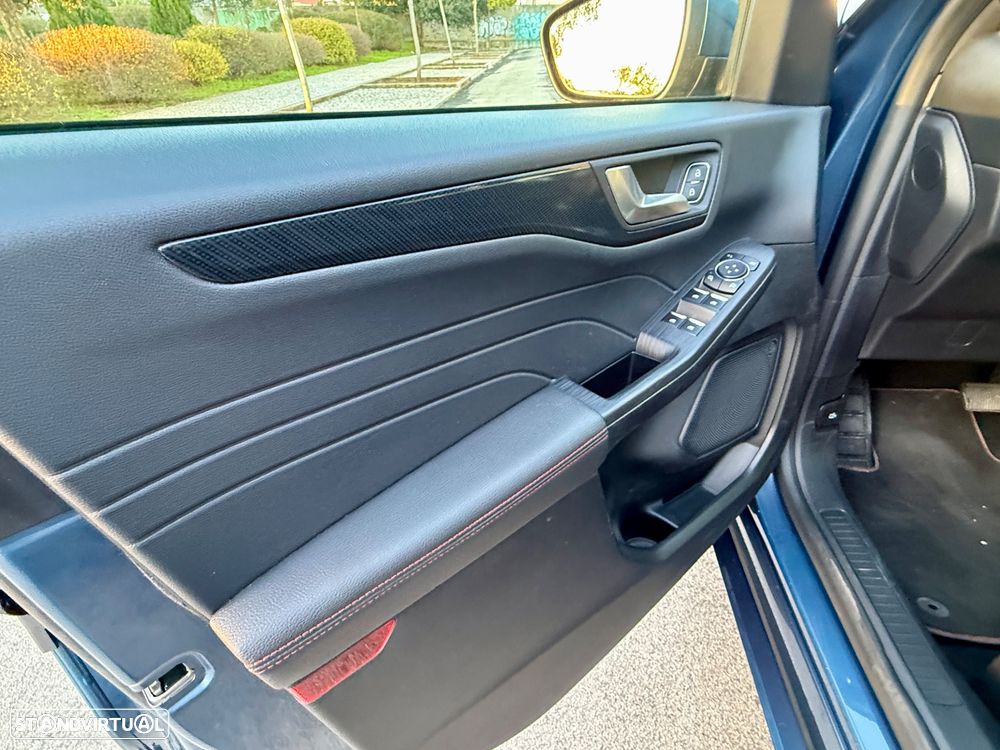 Ford Kuga 2.5 PHEV ST-Line X - 20