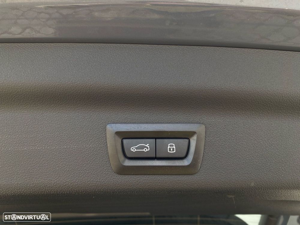 BMW iX1 xDrive30 Pack Desportivo M - 23