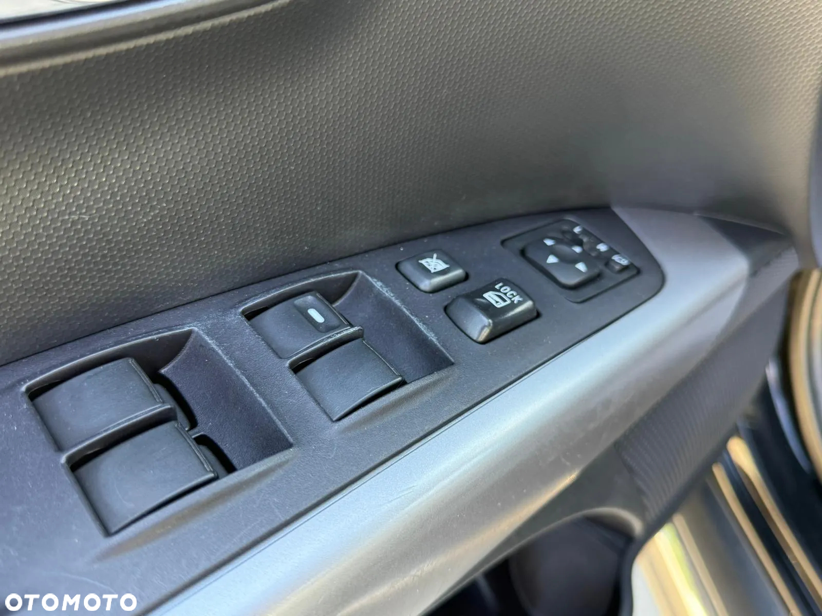 Mitsubishi Outlander 2.0 2WD Edition - 14