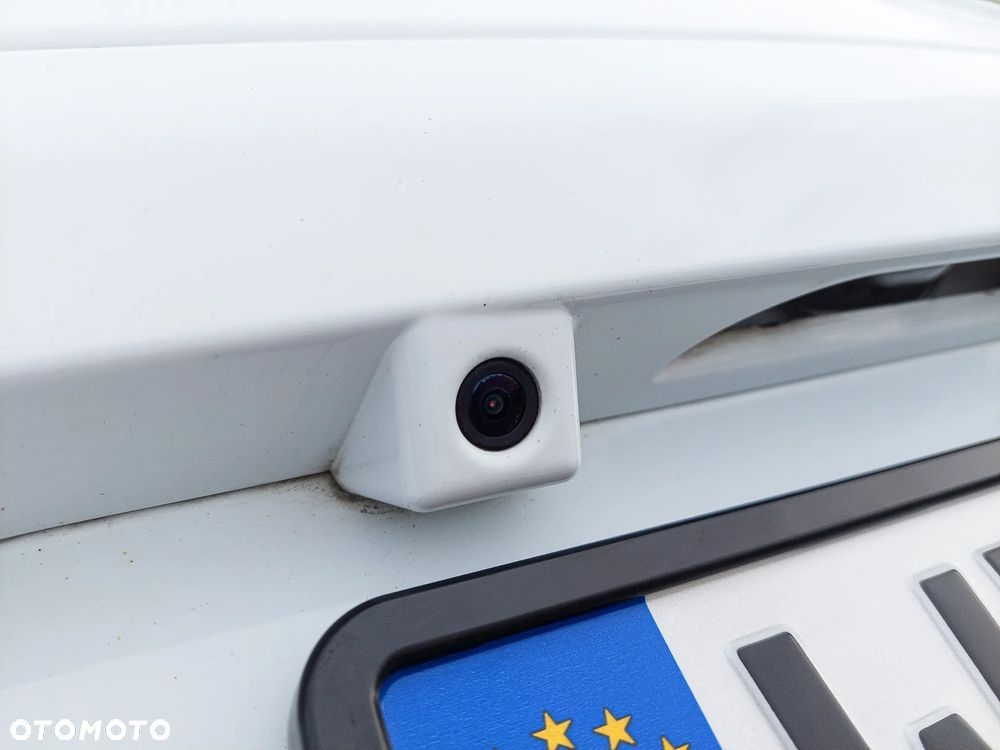 Kia Venga 1.6 CVVT Titanium Collection - 15