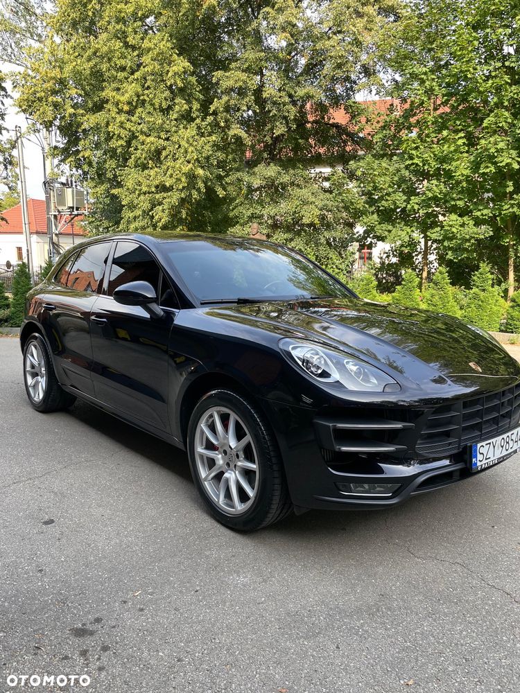 Porsche Macan Turbo PDK - 2