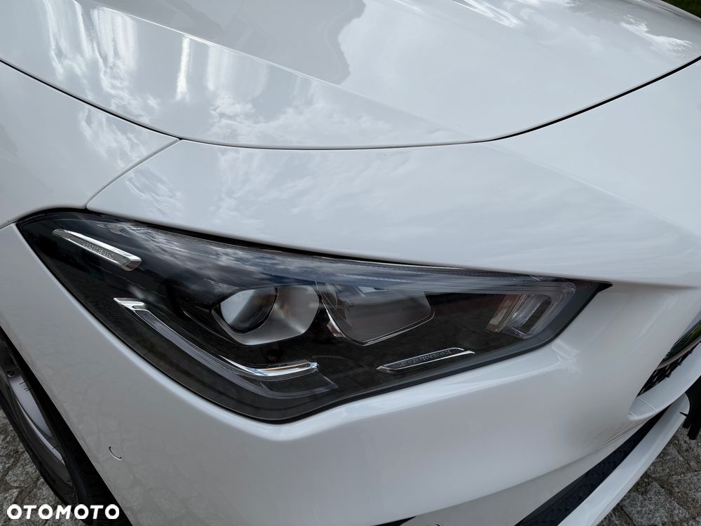 Mercedes-Benz CLA 180 7G-DCT Edition 2020 - 20