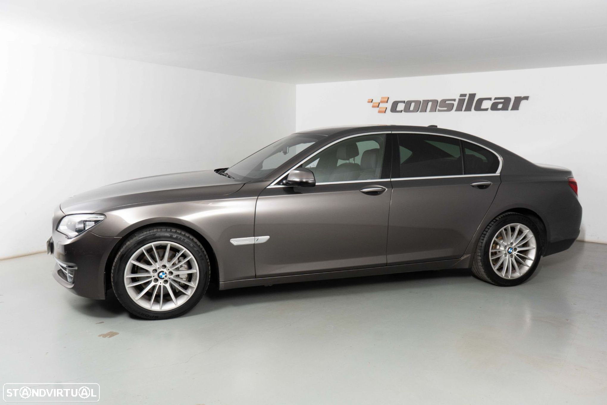 BMW 740 iH Active Hybrid - 6