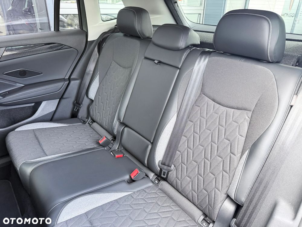 Volkswagen Tiguan 1.5 eTSI Special Edition DSG - 30