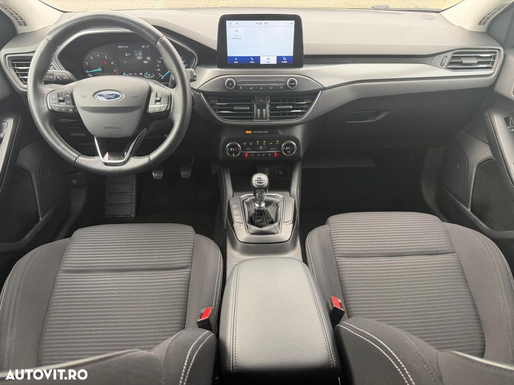Ford Focus 1.0 EcoBoost Titanium - 13
