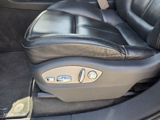 Porsche Cayenne Turbo Tiptronic S - 22