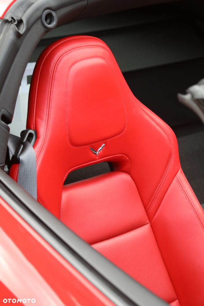 Chevrolet Corvette Stingray 2LT 6.2 V8 Automatik - 38