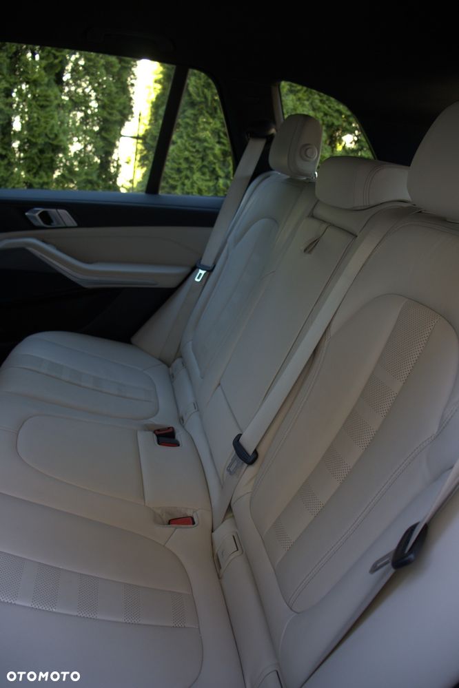 BMW X5 xDrive30d mHEV - 15