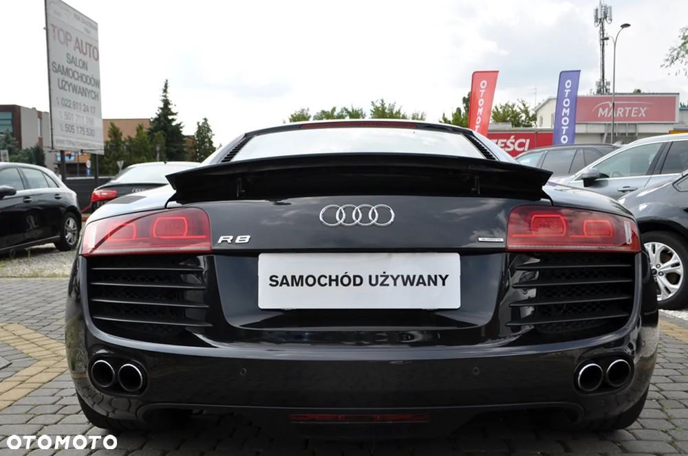 Audi R8 Coupé 4.2 Quattro R tronic - 9