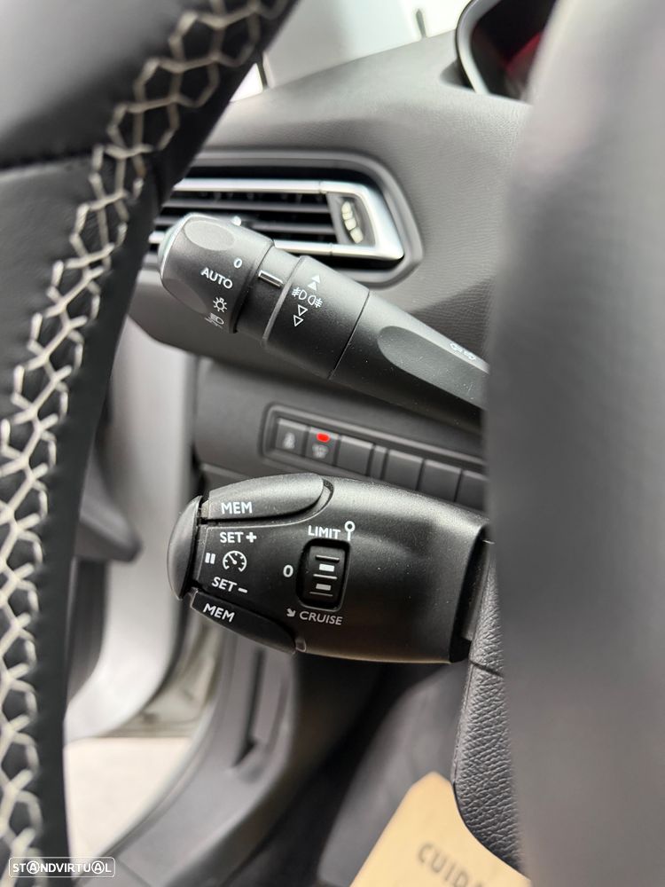 Peugeot 308 1.2 PureTech Business Line - 10