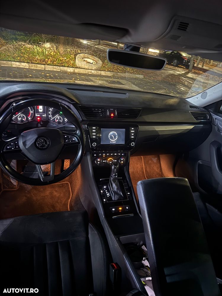 Skoda Superb 2.0 TDI DSG Ambition - 3