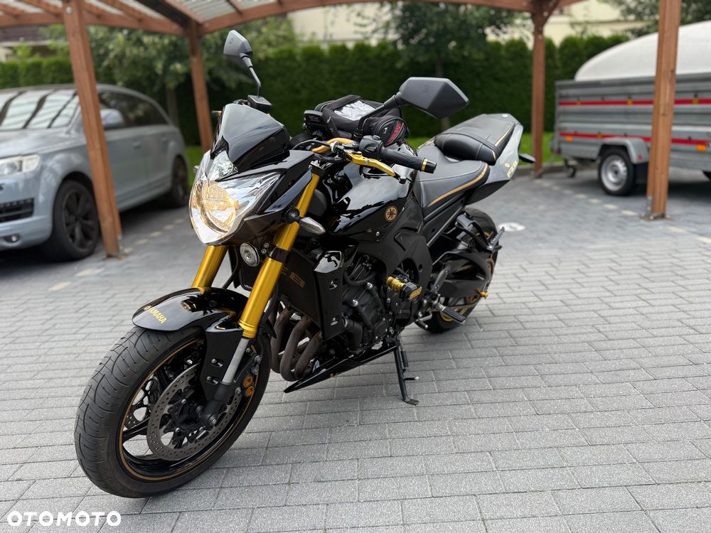 Yamaha FZ - 2