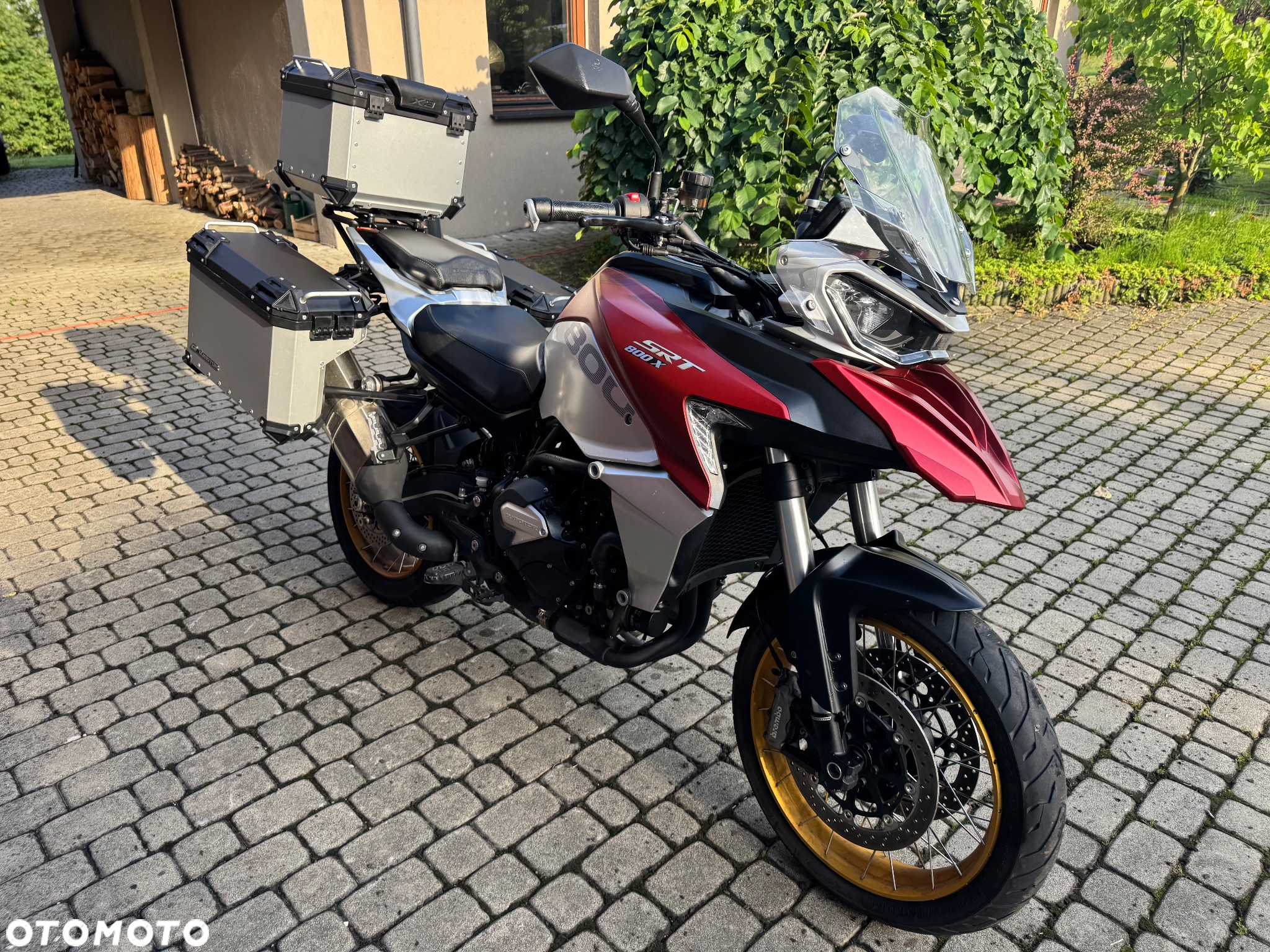 QJMOTOR SRT 800SX - 11