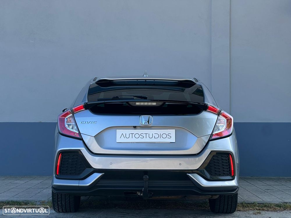 Honda Civic 1.0 i-VTEC Turbo CVT Elegance - 22