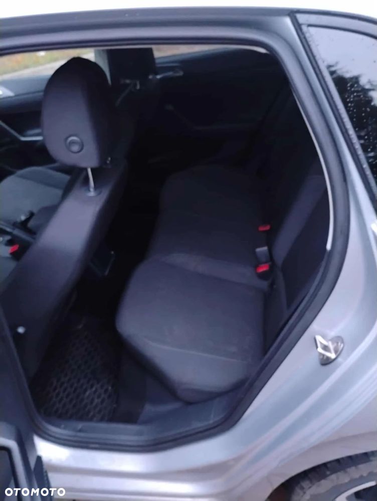 Volkswagen Polo 1.0 TSI - 10