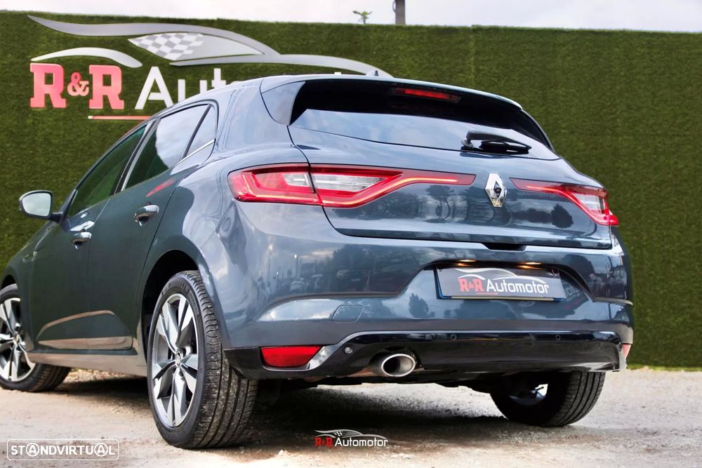 Renault Mégane 1.5 Blue dCi Intens - 9