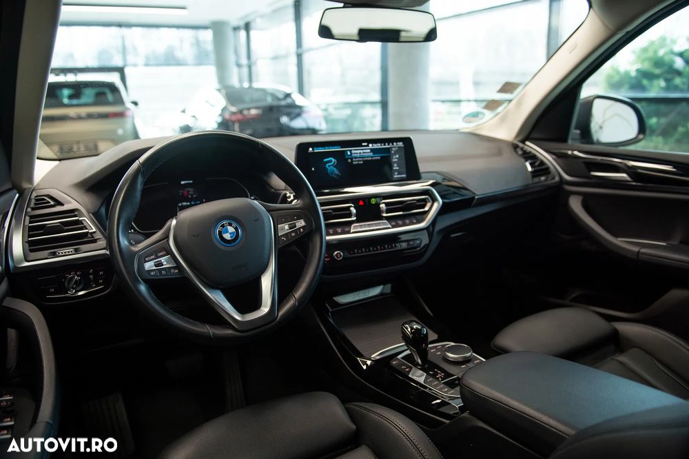 BMW X3 xDrive30e AT PHEV - 19