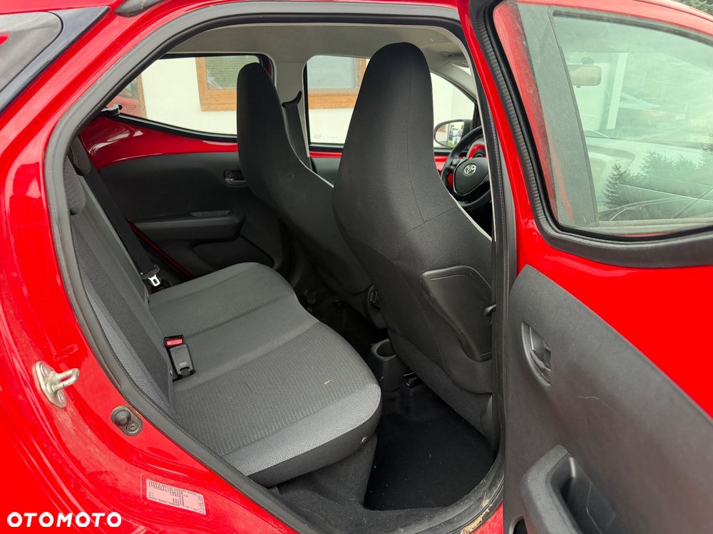 Toyota Aygo x-cite - 10