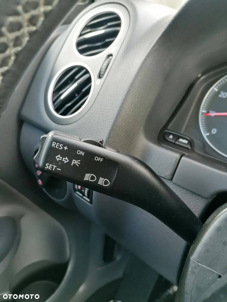 Volkswagen Golf Plus 1.6 Goal - 18