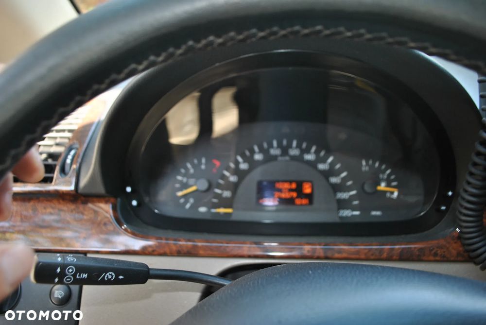 Mercedes-Benz Viano 2.2 CDI extralang Automatik Ambiente Activity - 12