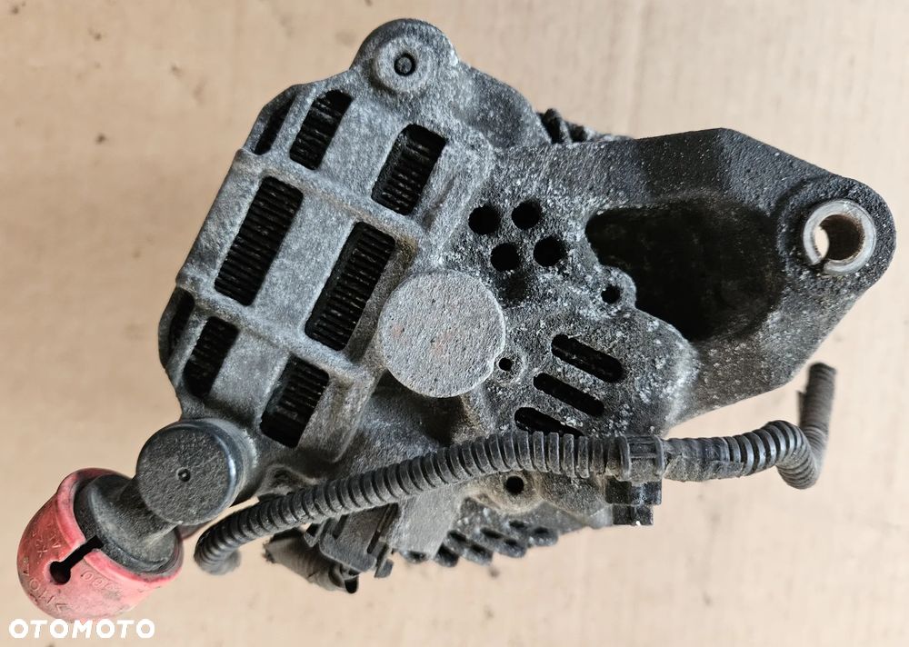 Nissan Navara D40 Pathfinder  2.5 DCI alternator 130A 23100-EB31A - 4