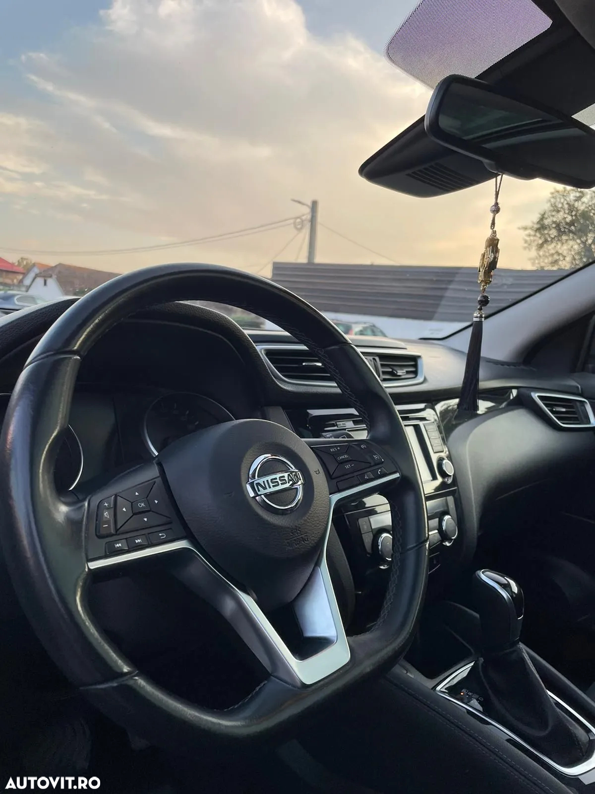 Nissan Qashqai - 4