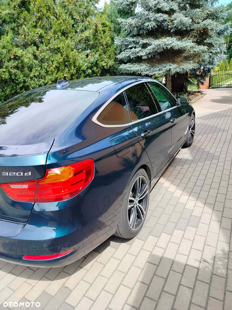 BMW Seria 3 320d - 4
