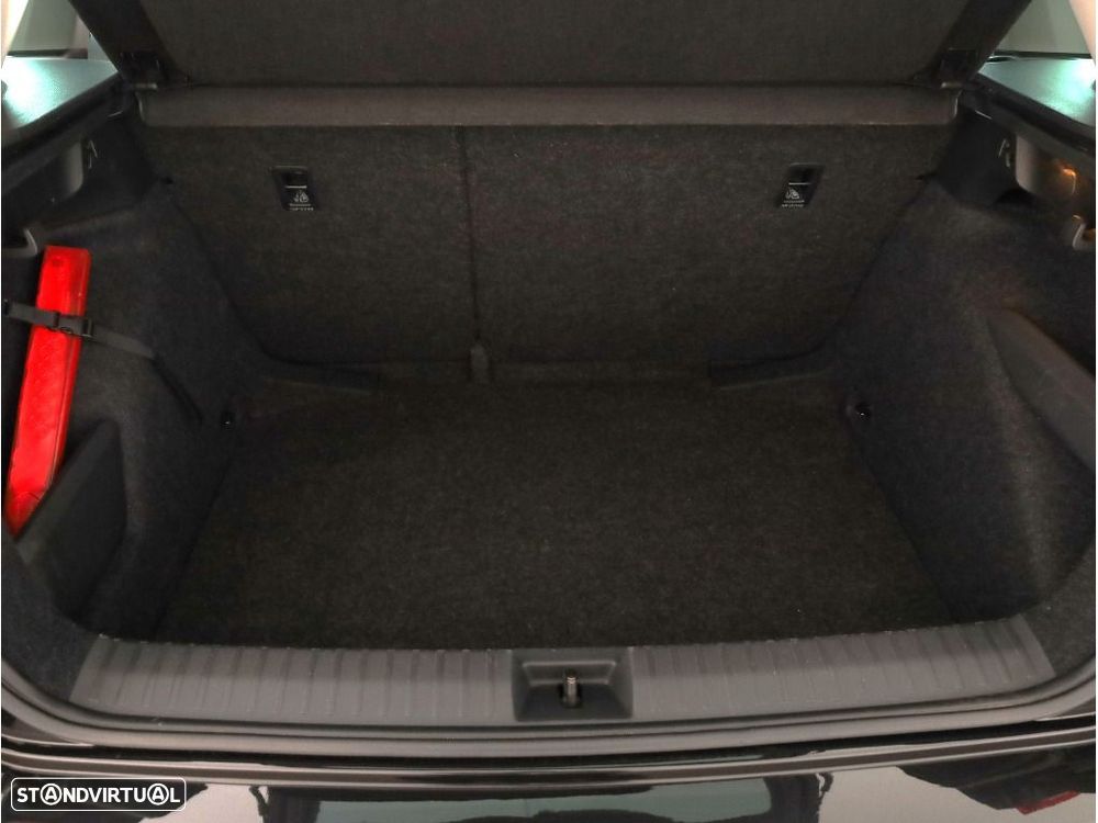 Skoda Kamiq 1.0 TSI DSG - 22