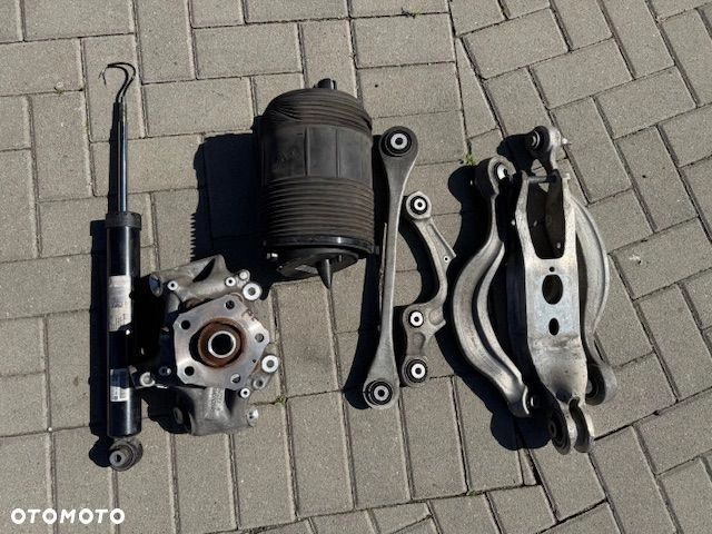 Audi Q7 Q8 4M0505432 tył prawa zwrotnica wahacze kpl GWARANCJA! - 7