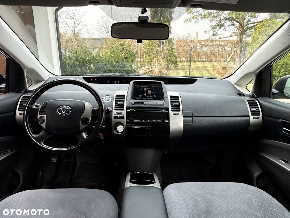 Toyota Prius 1.5 VVT-i Sol - 20