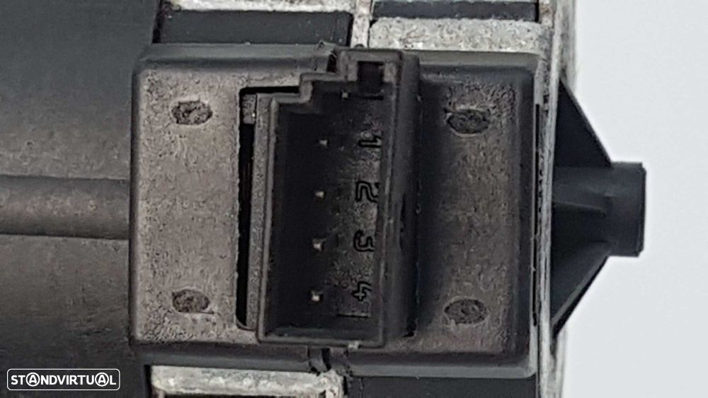 MOTOR REGULAÇÃO FARÓIS BMW X5 (E53) 3.0D - 4