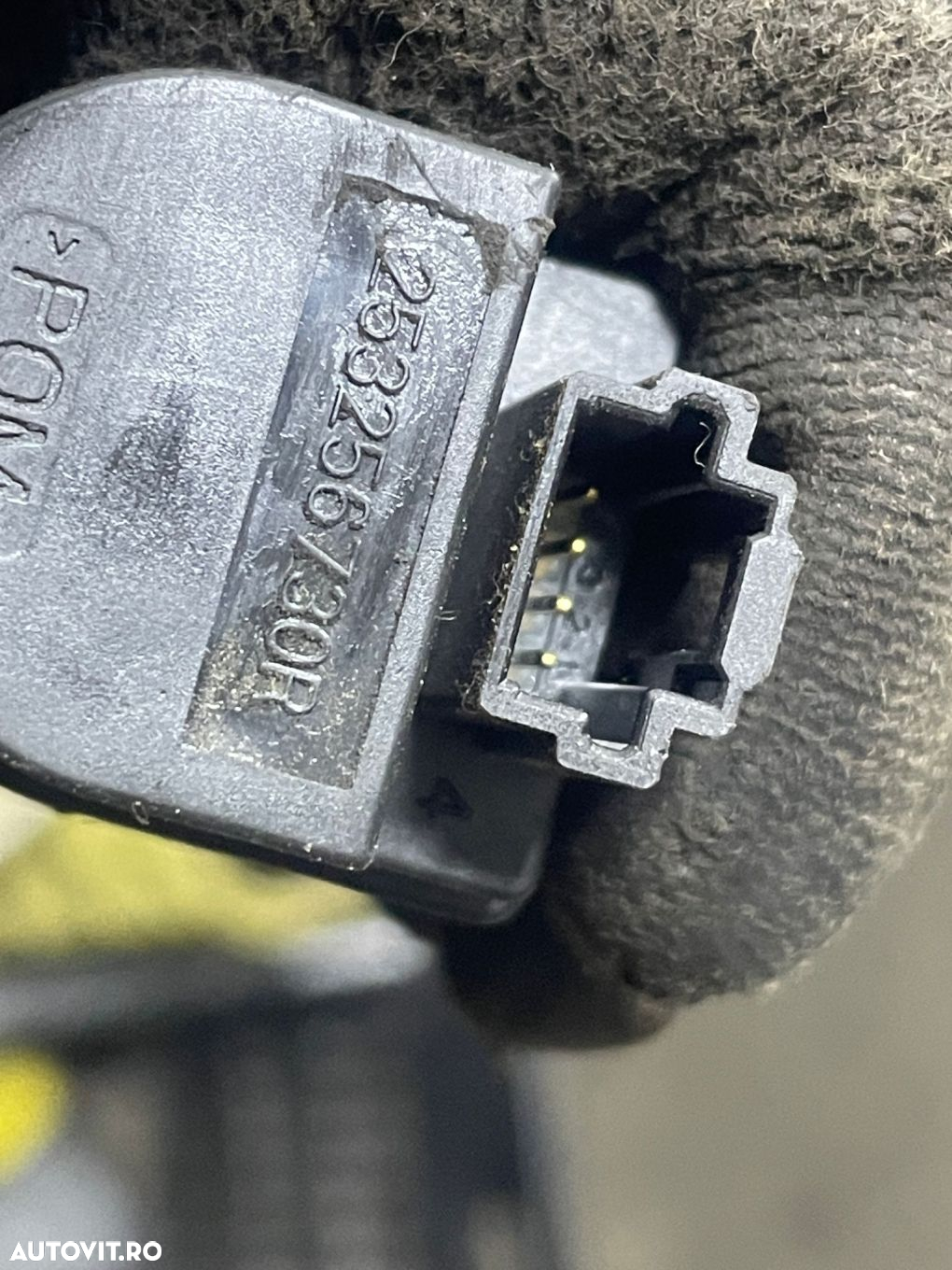 Switch pedala ambreiaj 253256730r Renault Clio 4 [2012 - 2020] - 2