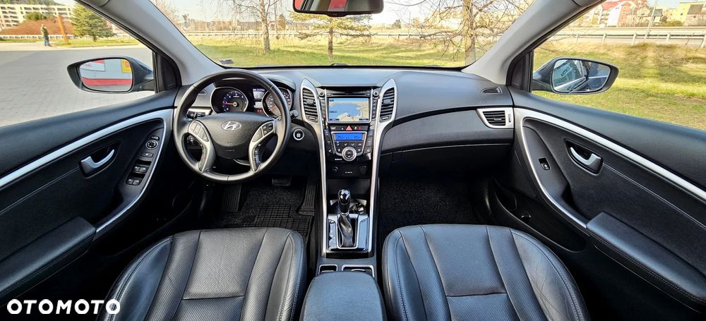 Hyundai i30 1.6 CRDi Automatik Trend - 35